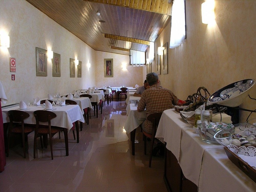 Ávila Hotel Las Moradas מראה חיצוני תמונה